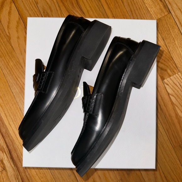 Dior Boy Loafers - Picture 4 of 7
